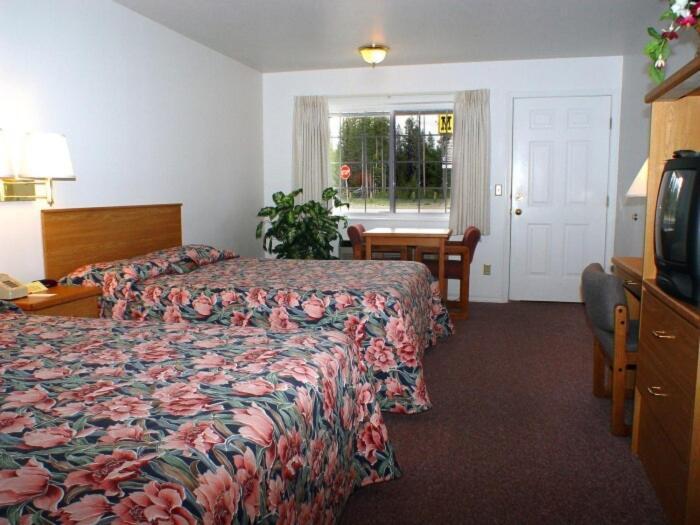 Dude & Roundup Motel West Yellowstone Phòng bức ảnh