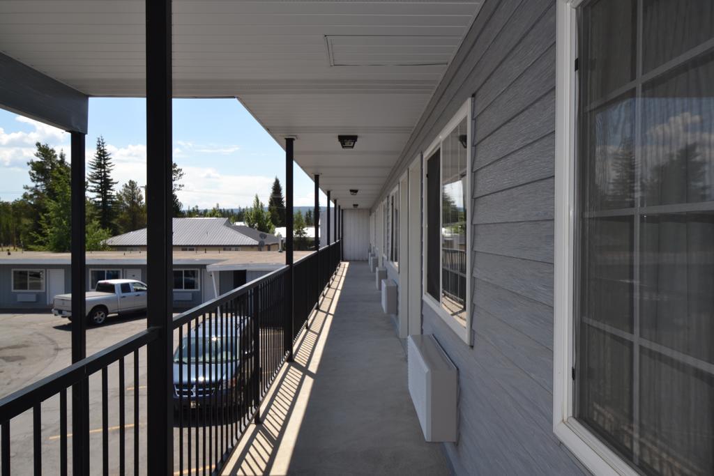 Dude & Roundup Motel West Yellowstone Ngoại thất bức ảnh