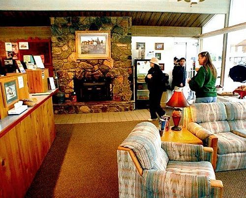 Dude & Roundup Motel West Yellowstone Ngoại thất bức ảnh